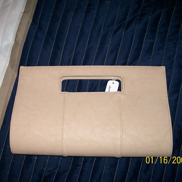 NWT Charming Charlie Handbag/Clutch - Picture 1 of 4